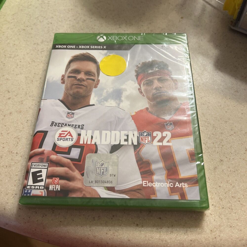 Madden NFL 22 - EA Sports Microsoft Xbox One Brady Mahomes BRAND NEW SEALED